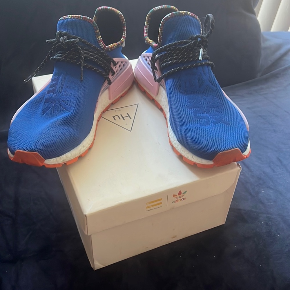 Adidas PHARRELL X NMD HUMAN RACE blue sneakers men size 9 worn good condition